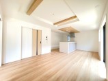 新築一戸建て