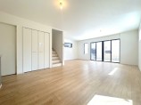  新築一戸建て