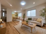 新築一戸建て