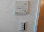 【浴室乾燥機操作パネル】