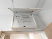 【ブレーカー】