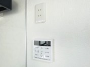 【給湯器操作パネル】