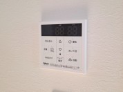 【給湯器リモコン】