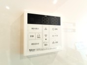 【給湯器リモコン】