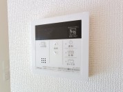 【給湯器リモコン】