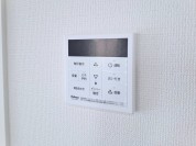 【給湯器リモコン】