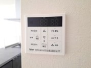 【給湯器リモコン】