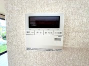 【給湯器リモコン】
