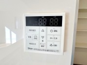 【給湯器リモコン】