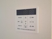 【給湯器リモコン】