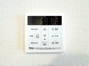 【給湯器リモコン】