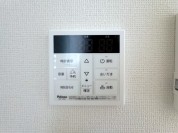 【給湯器リモコン】