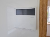 【給湯器リモコン】