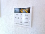 【給湯器リモコン】