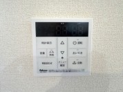 【給湯器リモコン】