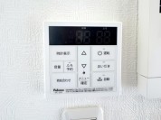 【給湯器リモコン】