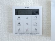 【給湯器リモコン】