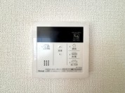 【給湯器リモコン】