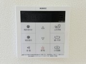 【給湯器リモコン】