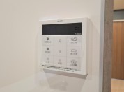 【給湯器リモコン】