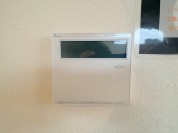 【給湯器リモコン】