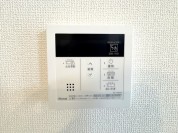 【給湯器リモコン】