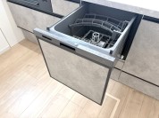 【食器洗浄乾燥機】