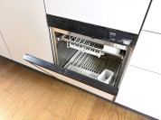 【食器洗浄乾燥機】