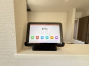 【インターフォン等多機能タブレット】
