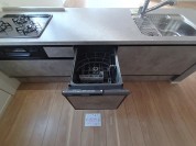 【食器洗浄乾燥機】