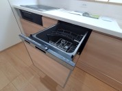 【食器洗浄乾燥機】