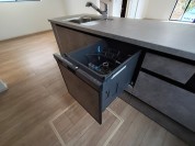 【食器洗浄乾燥機】