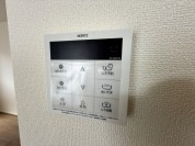 【給湯器リモコン】