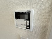 【給湯器リモコン】