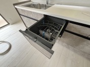 【食器洗浄乾燥機】