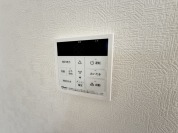 【給湯器リモコン】