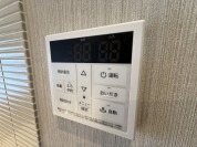 【空調機リモコン】