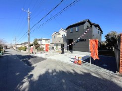 西側 約5.2ｍ 市道