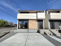 ご好評につき最終１棟です
＼即日内覧可能です／