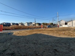 建築条件付き売地３区画