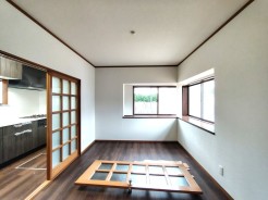 6帖 ダイニング