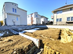 ５号棟　建築中