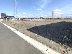 ３号地側より
建築条件なし売地