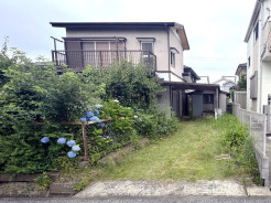 2号地
建築条件なし売地
解体更地渡し