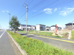 西側 約20.0ｍ 市道