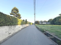 接道状況：東側約4.5ｍ公道