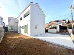 千葉市花見川区長作台１丁目