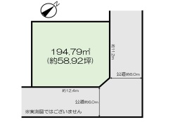 角地ならではの開放感で、心地よい風を感じられます

