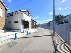 千葉市稲毛区小仲台９丁目