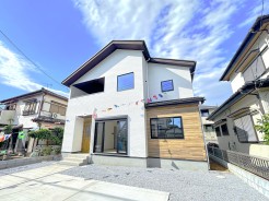 千葉市花見川区三角町